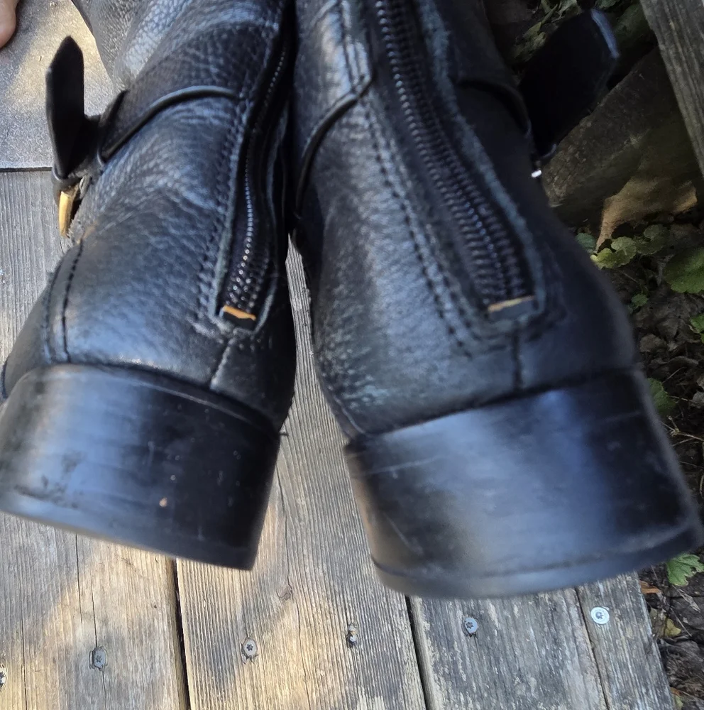 Tory Burch Claire Riding Boots Black Tumbled Leather Gold Hardware - Picture 8 of 11